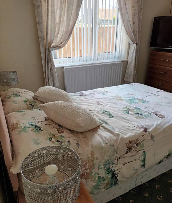 Bungalow In Shildon County Durham Extérieur photo