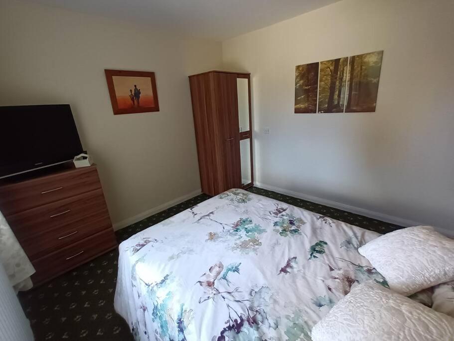 Bungalow In Shildon County Durham Extérieur photo